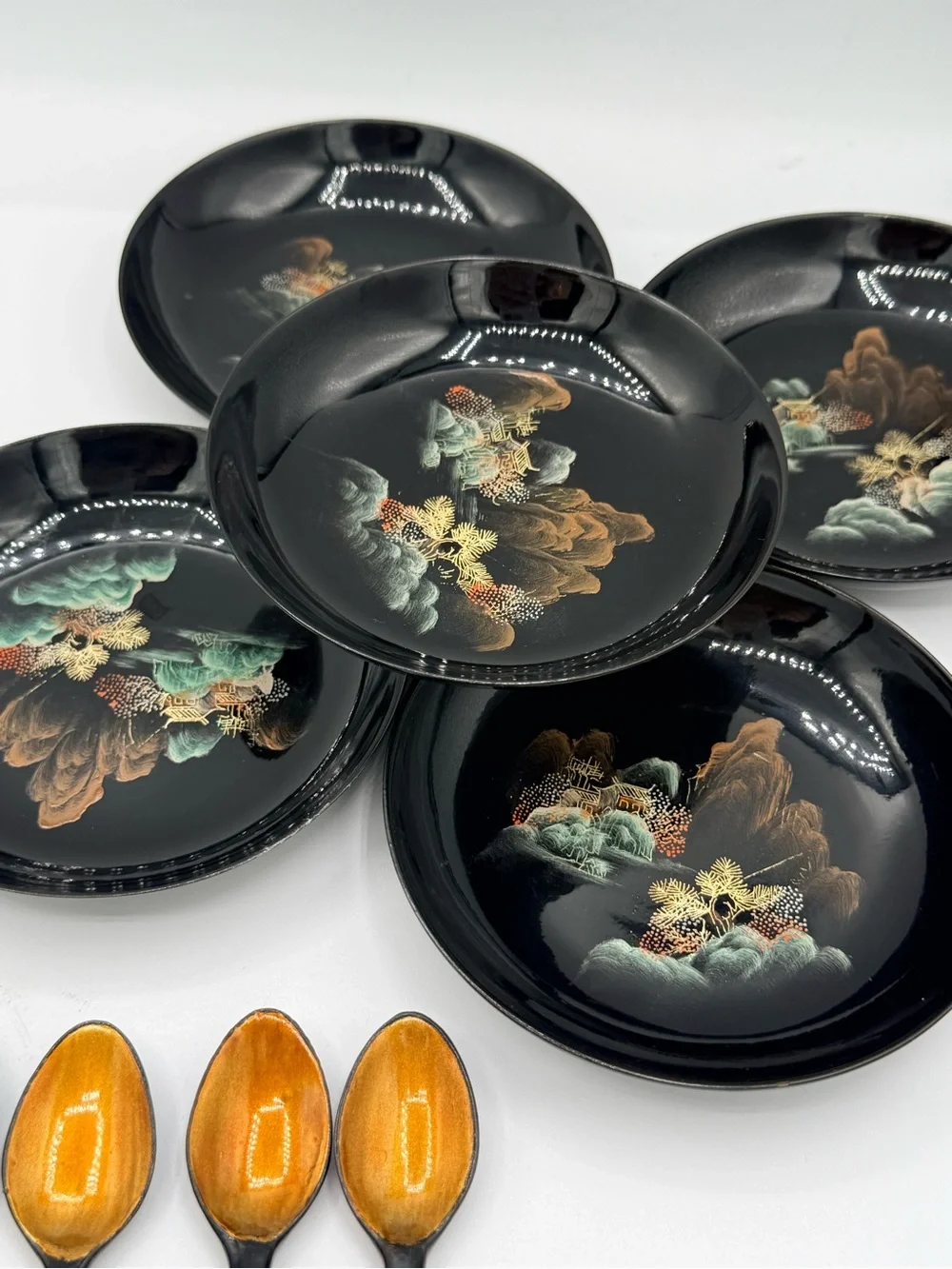 Vintage Japanese Black Lacquerware 15-Pc Set - Hand-Painted Gold Maki-e image